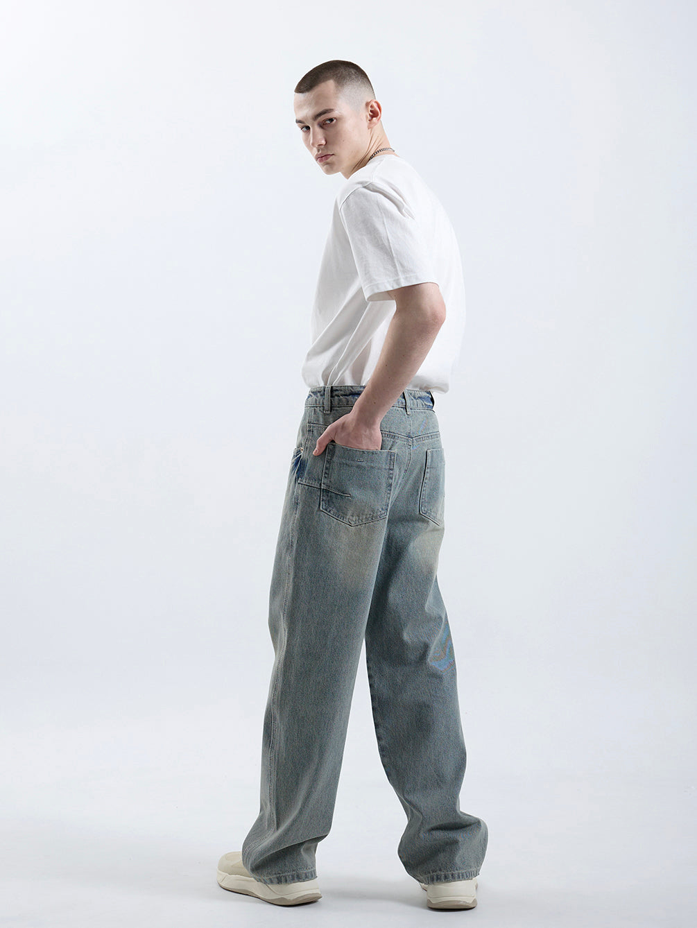 RD801 RELAXED STRAIGHT DENIM PANTS